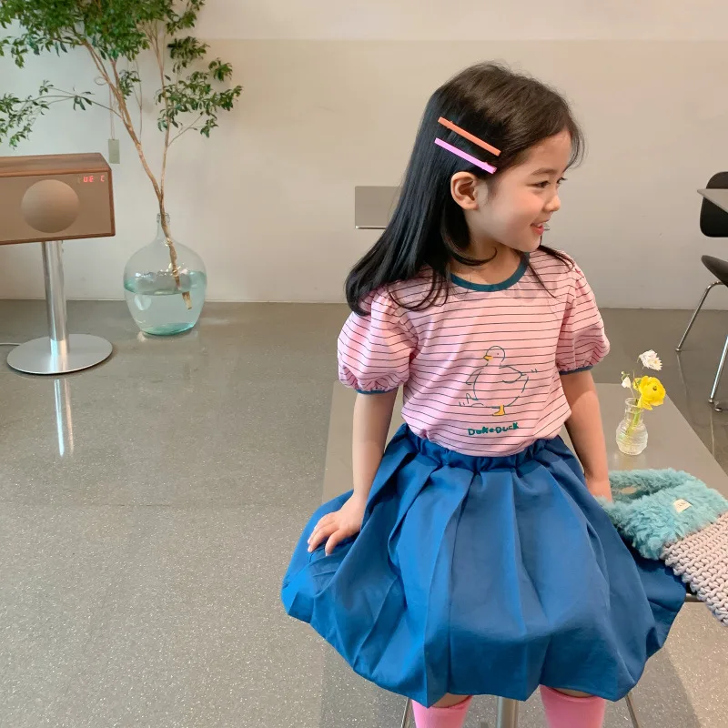 MILANCEL 2022 New Summer Kids Set Striped Cartoon Short Sleeve T-Shirt Top Pleated Skirt Two Piece Girls Clothes
MILANCEL 2022 New Summer Kids Set Striped Cartoon Short Sleeve T-Shirt Top Pleated Skirt Two Piece Girls Clothes