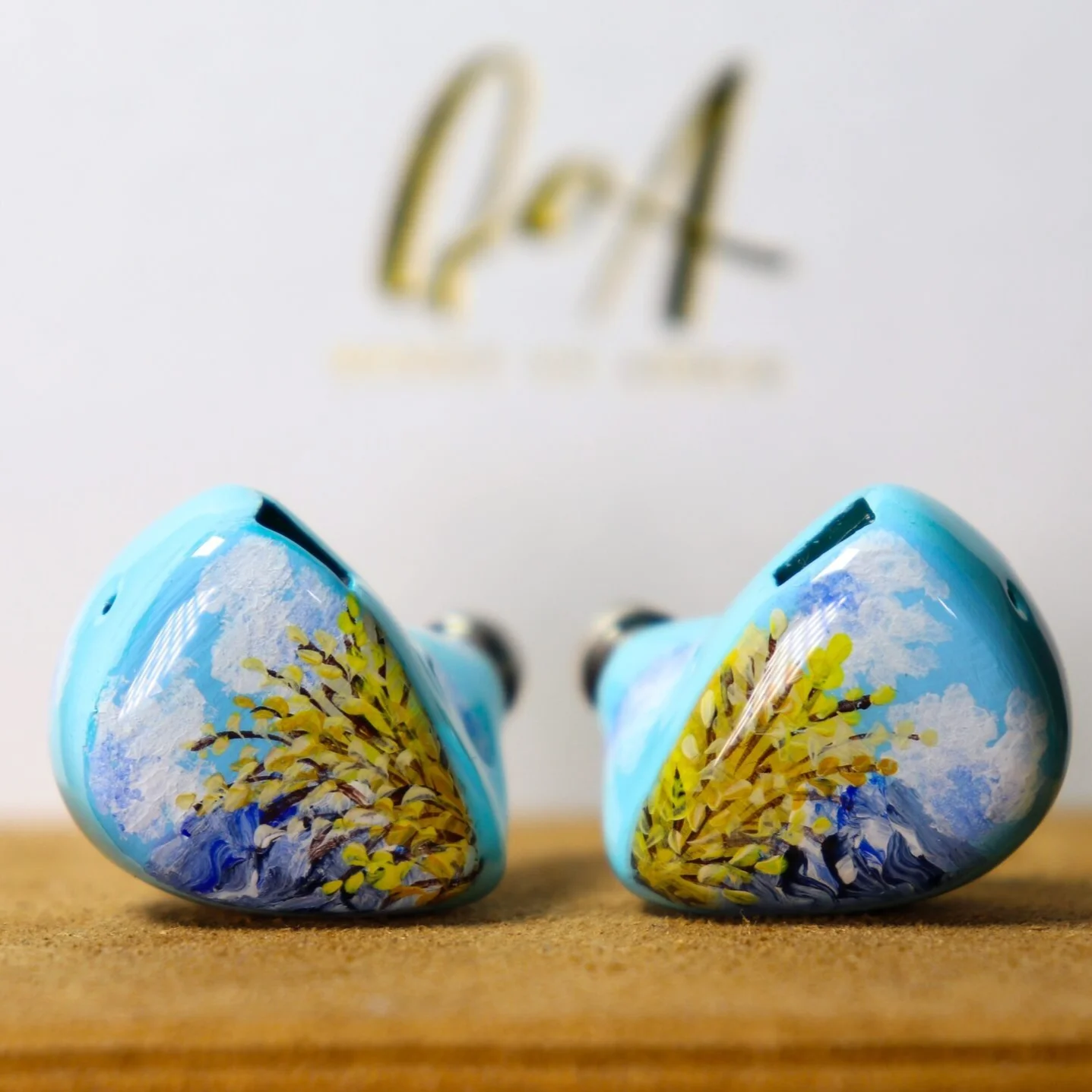 QoA Cloud Scape Hybrid IEM 1DD + Micro Planar 10mm Driver 6N Silver-Plated Cable 0.78mm 2Pin 3.5/4.4mm HiFi Earphone
QoA Cloud Scape Hybrid IEM 1DD + Micro Planar 10mm Driver 6N Silver-Plated Cable 0.78mm 2Pin 3.5/4.4mm HiFi Earphone