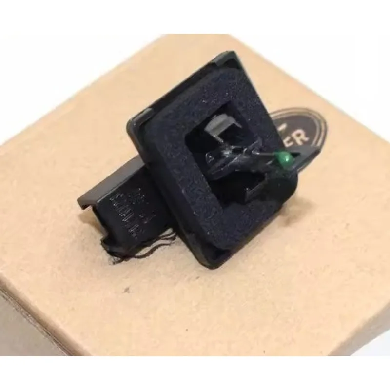 Датчик температуры вентиляционного отверстия для Land Rover Evoque Discovery 5, Velar Discovery Sport Range Rover Sport Executive
Датчик температуры вентиляционного отверстия для Land Rover Evoque Discovery 5, Velar Discovery Sport Range Rover Sport Executive