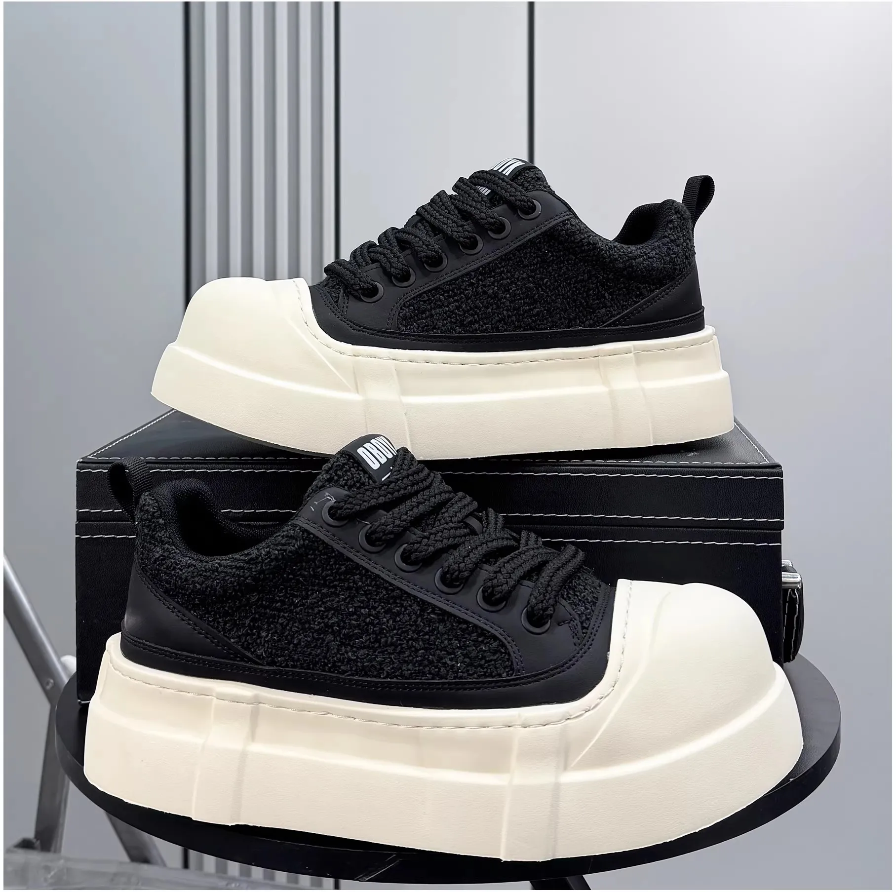 Hip-hop brand platform shoes for men - new style, extremely popular, breathable, large head canvas shoes, retro casual shoes 15
Hip-hop brand platform shoes for men - new style, extremely popular, breathable, large head canvas shoes, retro casual shoes 15