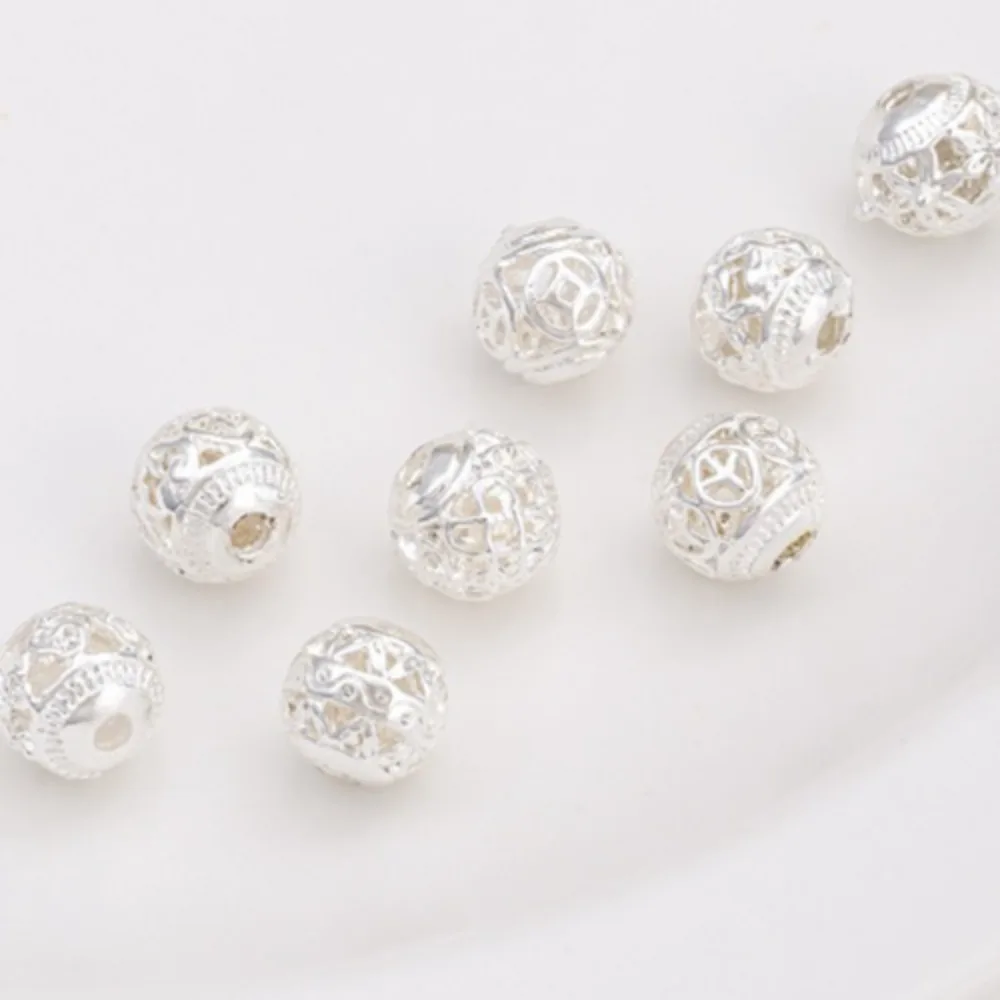 Серебряный 8 мм полый цветочный шар китайский узел Xiangyun бабочка круглые бусины ручной работы из бисера ювелирные изделия из бисера аксессуары для перегородки
Серебряный 8 мм полый цветочный шар китайский узел Xiangyun бабочка круглые бусины ручной работы из бисера ювелирные изделия из бисера аксессуары для перегородки