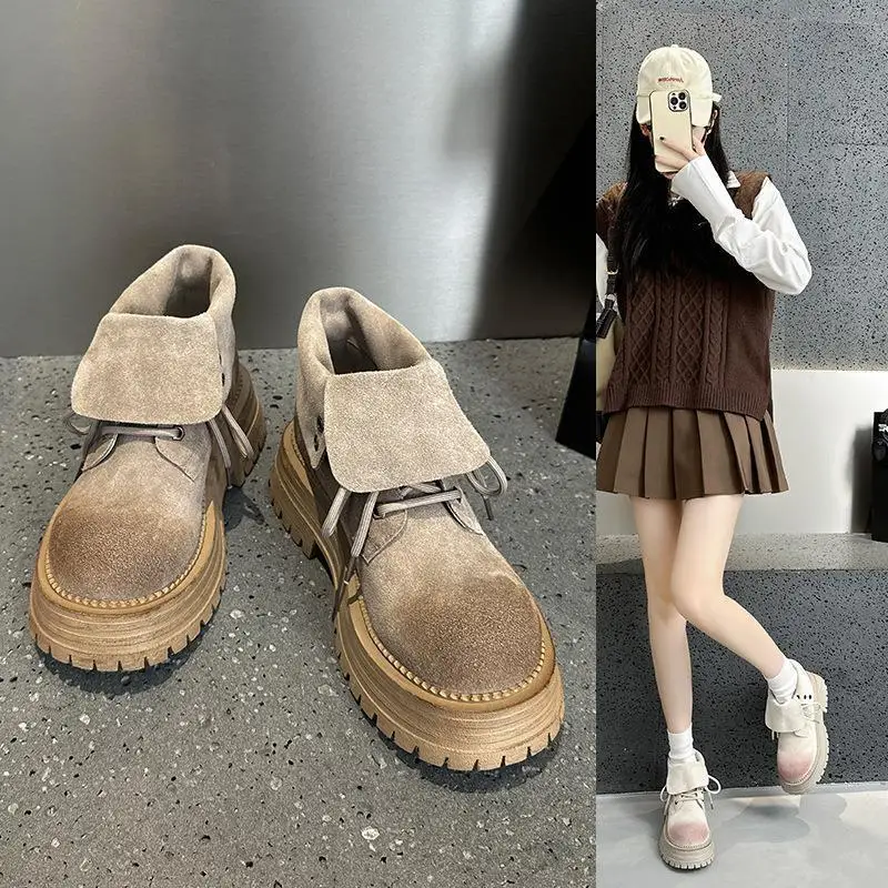 Yellow Boots Genuine Leather Foldover Cover Thick Bottom Two-Way Wear Short Boots Large Yellow Boots Casual Style
Yellow Boots Genuine Leather Foldover Cover Thick Bottom Two-Way Wear Short Boots Large Yellow Boots Casual Style