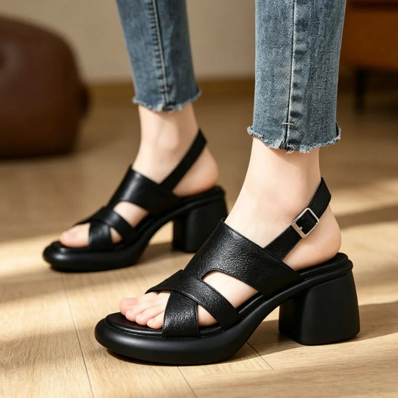 Women High Heels Sandals Trend Chunky Shoes Designer Slippers New Sport Casual Shoes Walking Flip Flops Mujer Zapatos
Women High Heels Sandals Trend Chunky Shoes Designer Slippers New Sport Casual Shoes Walking Flip Flops Mujer Zapatos