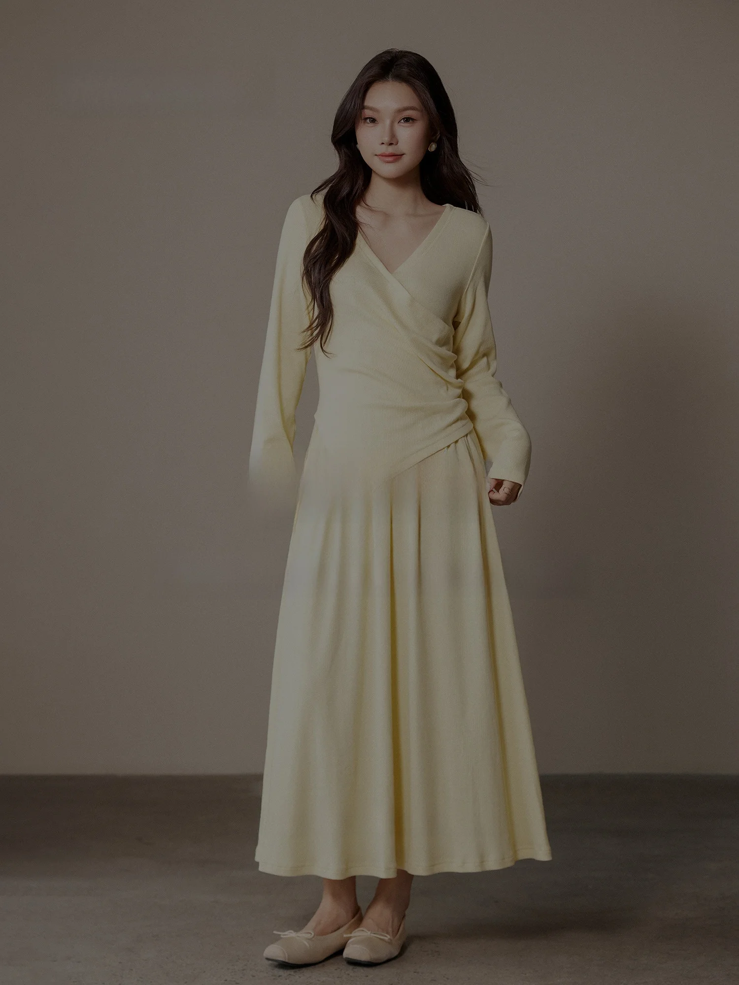 Plusmall Honey Day Knitted Dress V-neck Angle Pressed Pleat Fake Two-piecer Casual Standard Fit Long Sleeve A-line Long Dress
Plusmall Honey Day Knitted Dress V-neck Angle Pressed Pleat Fake Two-piecer Casual Standard Fit Long Sleeve A-line Long Dress
