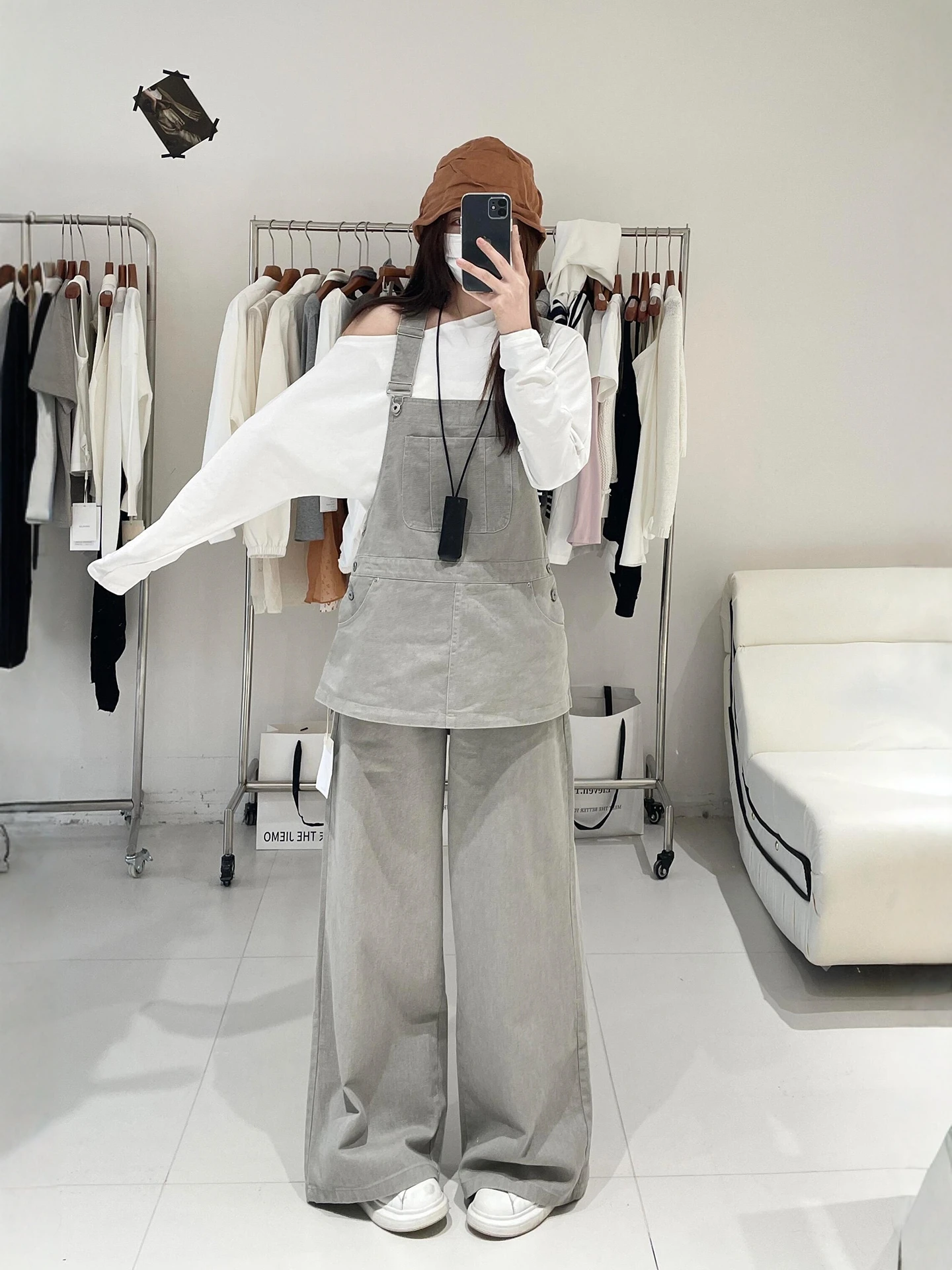 Spring Fashion plus Size Korean Style Three Piece Set Wide Leg Pants Shoulder Baring Top Layered Wear Casual Loose Fit
Spring Fashion plus Size Korean Style Three Piece Set Wide Leg Pants Shoulder Baring Top Layered Wear Casual Loose Fit