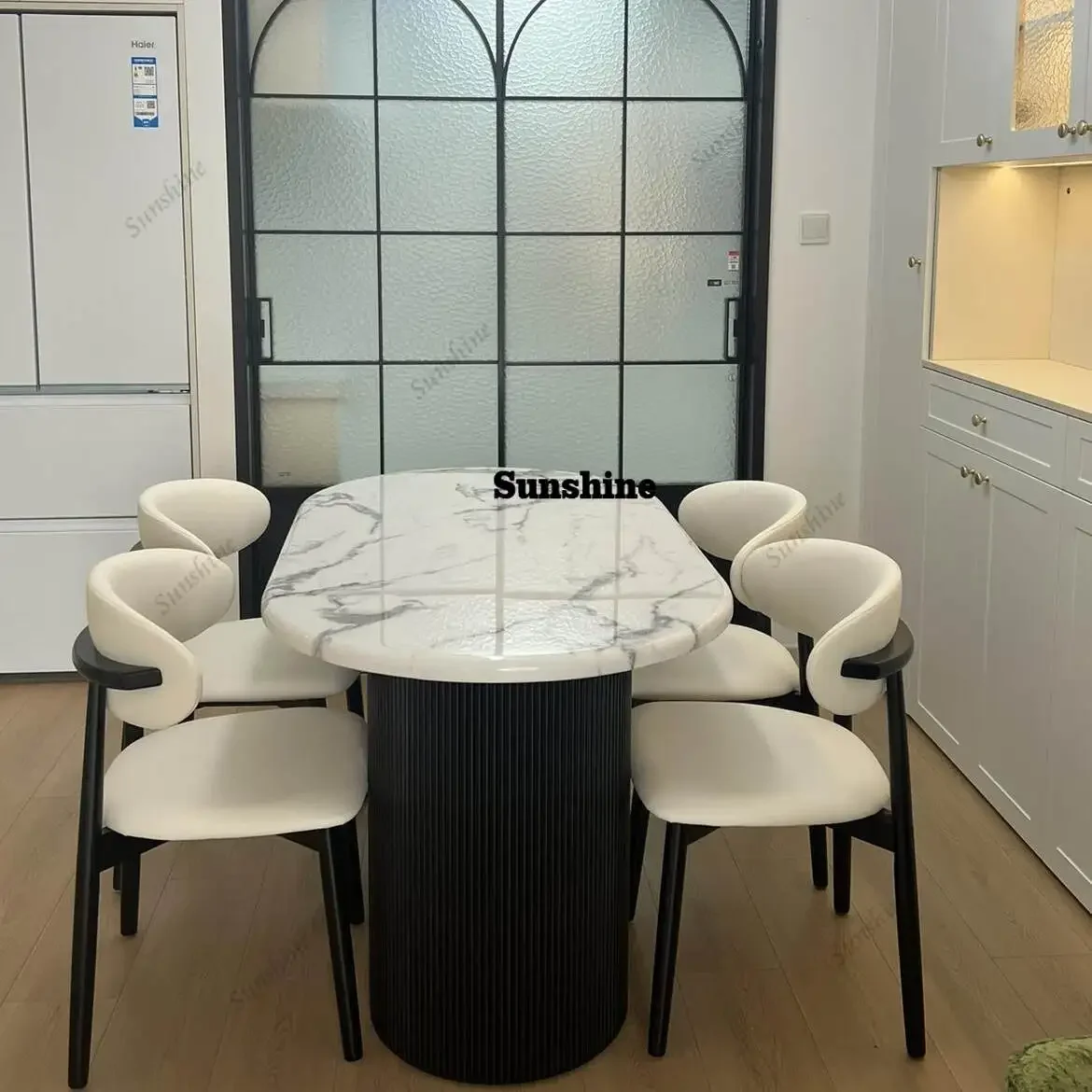 Обеденный стол из французского мрамора Bulgari, компактный, в кремовом стиле, для дома, FT
Обеденный стол из французского мрамора Bulgari, компактный, в кремовом стиле, для дома, FT