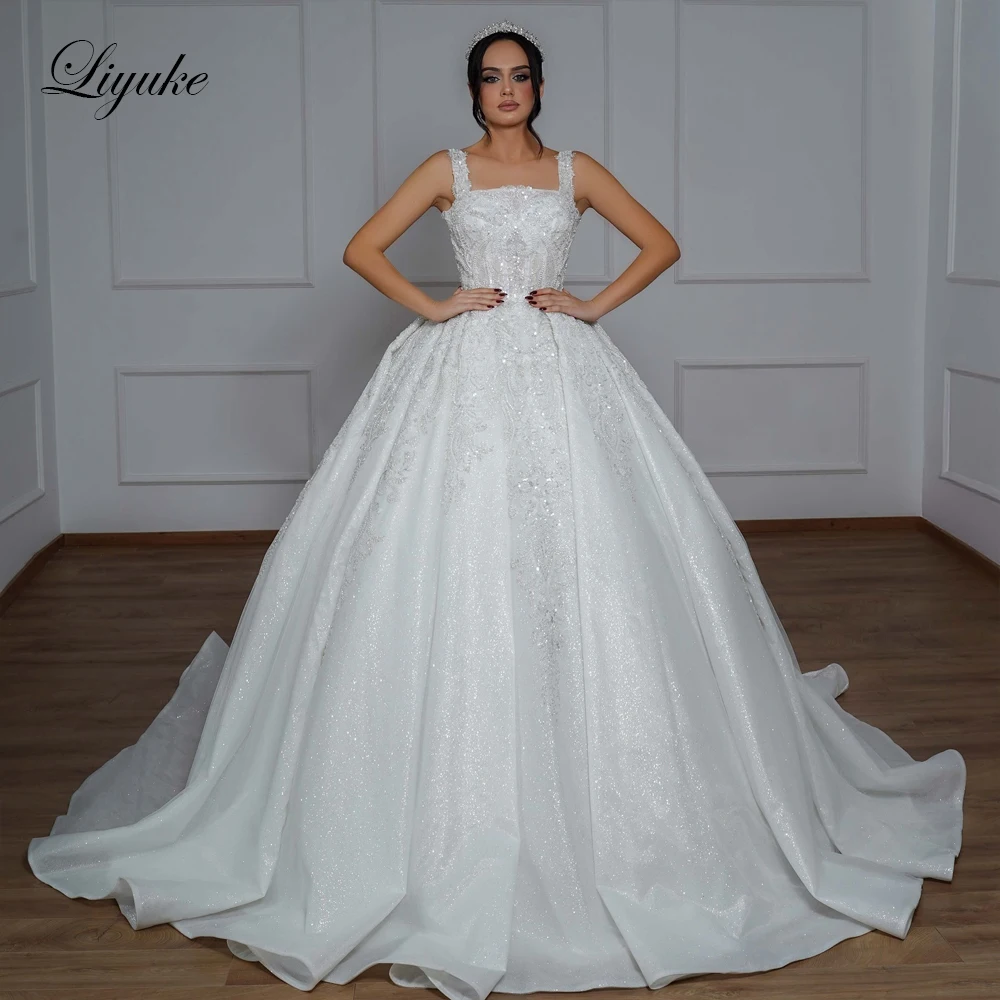 Liyuke Custom Made Elegant Bling Tulle Beading Embroidery Lace A-Line Wedding Dresses Square Collar Sleeveless Bridal Gowns
Liyuke Custom Made Elegant Bling Tulle Beading Embroidery Lace A-Line Wedding Dresses Square Collar Sleeveless Bridal Gowns
