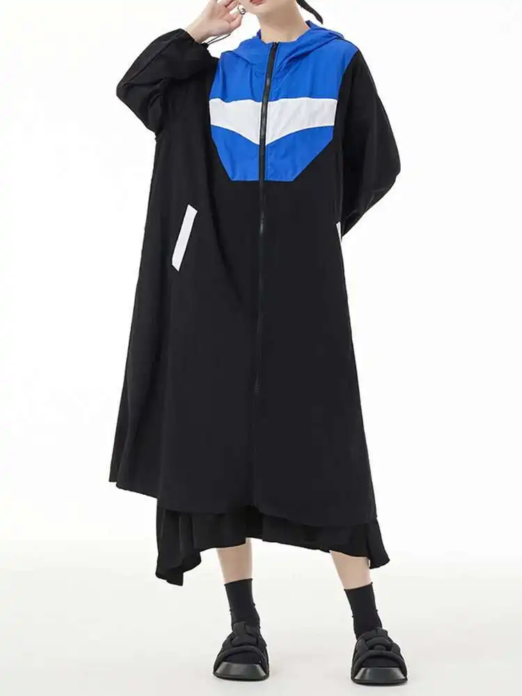 Women Blue Color-block Big Size Long Trench New Hooded Long Sleeve Loose Fit Windbreaker Fashion Spring Autumn
Women Blue Color-block Big Size Long Trench New Hooded Long Sleeve Loose Fit Windbreaker Fashion Spring Autumn