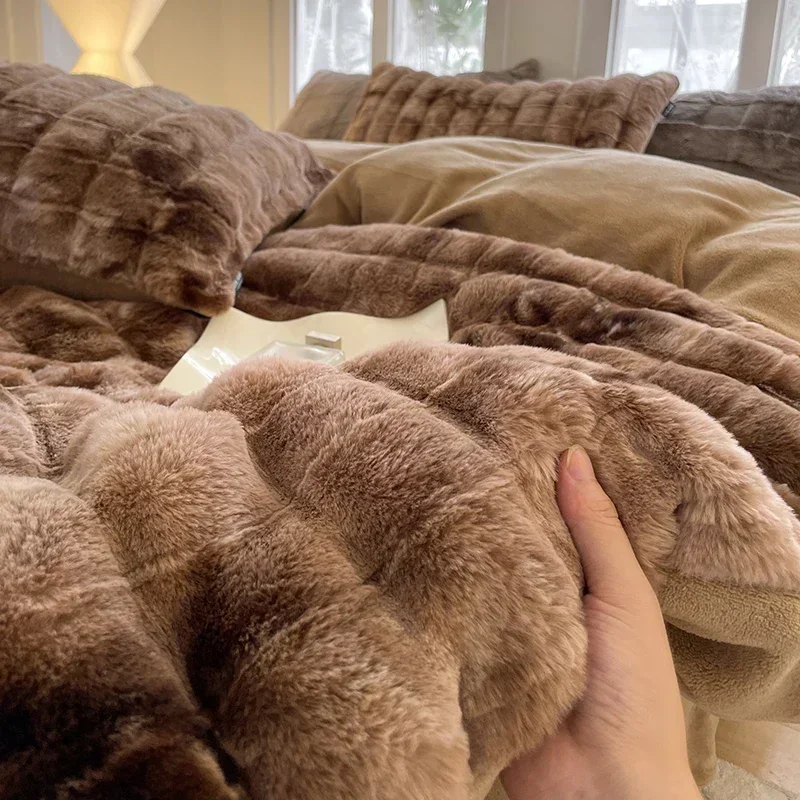 Luxury Gradient Caramel Brown Faux Rabbit Fur Velvet Fleece Bedding Set Fluffy Soft Duvet Cover Blanket Bed Sheet Pillowcases
Luxury Gradient Caramel Brown Faux Rabbit Fur Velvet Fleece Bedding Set Fluffy Soft Duvet Cover Blanket Bed Sheet Pillowcases