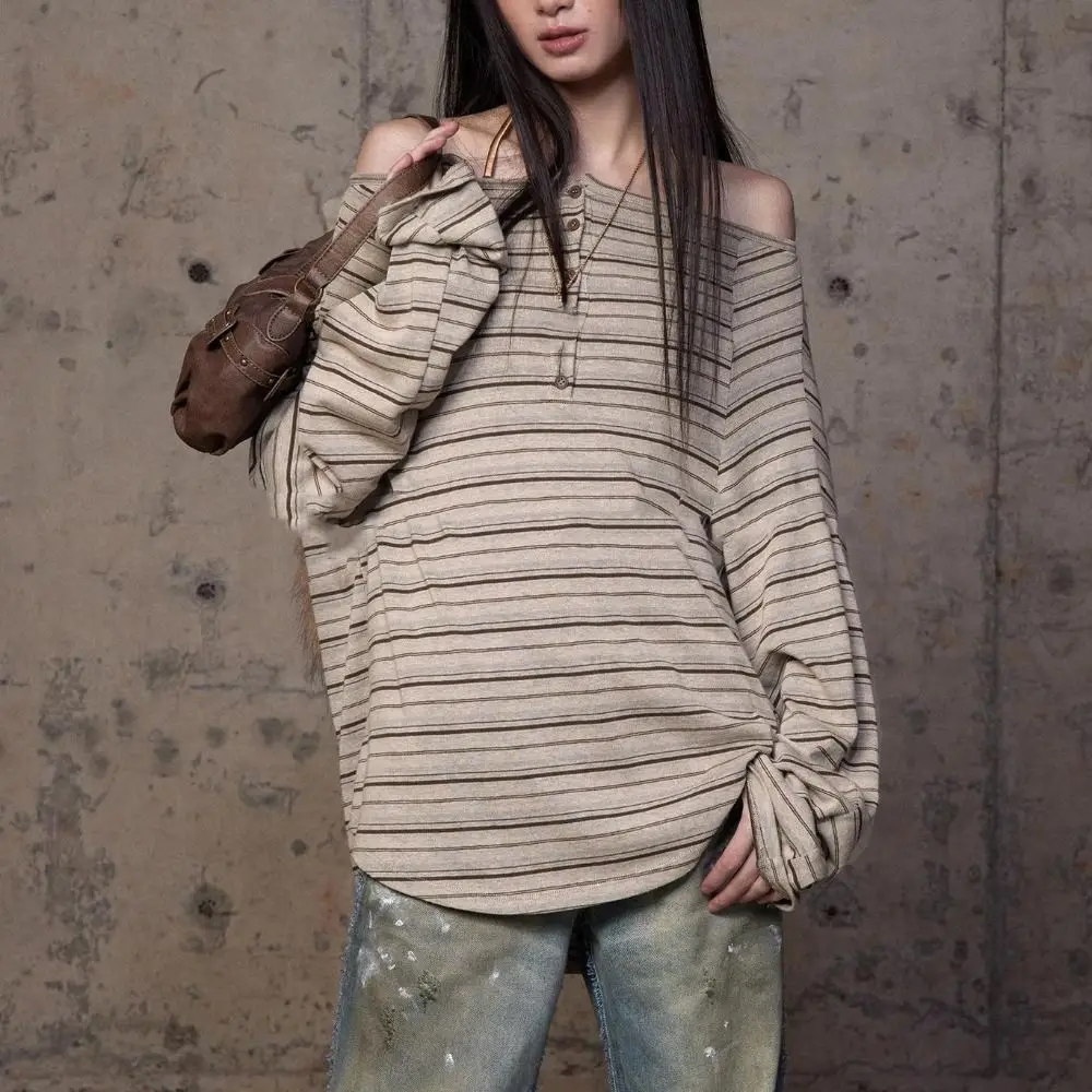 Sweet Retro Stripe Long Sleeve T-shirt Loose Chic Button Pullover Irregular Stylish Off Shoulder Top Female
Sweet Retro Stripe Long Sleeve T-shirt Loose Chic Button Pullover Irregular Stylish Off Shoulder Top Female