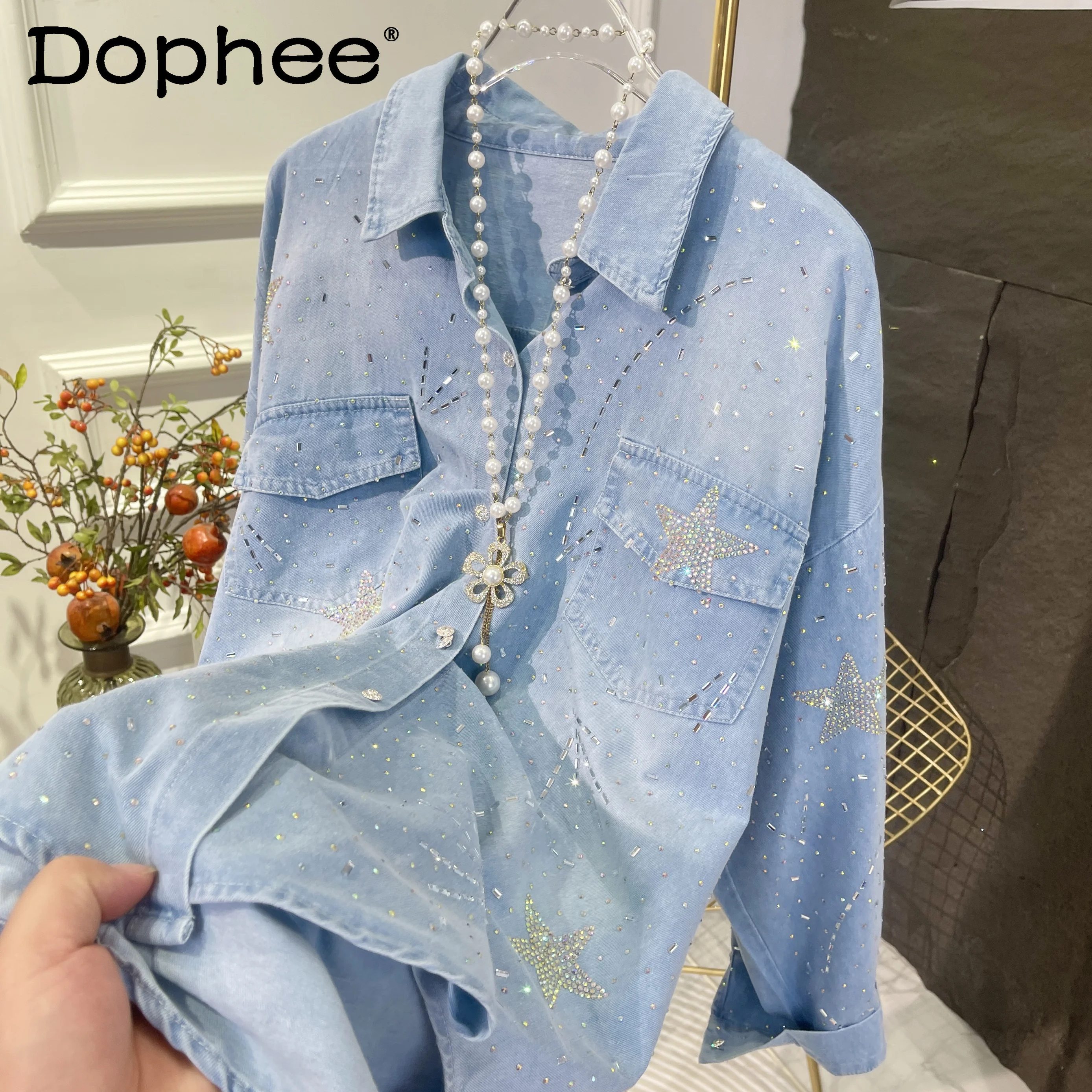European Goods Heavy Industry Five-pointed Star Hot Diamond Denim Shirt Women's Spring Thin Drape Loose Long-sleeved Cardigan
European Goods Heavy Industry Five-pointed Star Hot Diamond Denim Shirt Women's Spring Thin Drape Loose Long-sleeved Cardigan