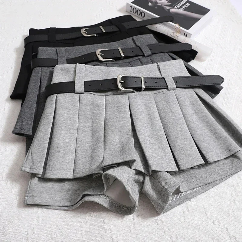 AzaleeKa Womens Shorts Autumn Winter Belt High Waist Fluffy Pleated A-line Short Pants Korean Fashion Sexy Y2k All Match Clothes
AzaleeKa Womens Shorts Autumn Winter Belt High Waist Fluffy Pleated A-line Short Pants Korean Fashion Sexy Y2k All Match Clothes