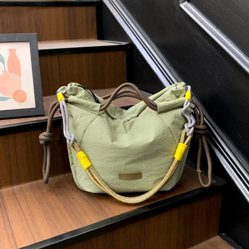 Повседневная сумка через плечо на шнурке, с контрастной тесьмой, винтажная большая сумка-тоут с множеством карманов, для походов и ежедневных поездок
Повседневная сумка через плечо на шнурке, с контрастной тесьмой, винтажная большая сумка-тоут с множеством карманов, для походов и ежедневных поездок