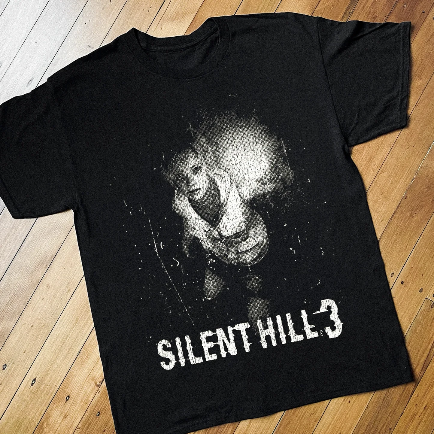 Женская летняя футболка больших размеров в винтажном стиле Silent Hill 3, хлопковая, дышащая, стильная, универсальная, в уличном стиле, оверсайз
Женская летняя футболка больших размеров в винтажном стиле Silent Hill 3, хлопковая, дышащая, стильная, универсальная, в уличном стиле, оверсайз