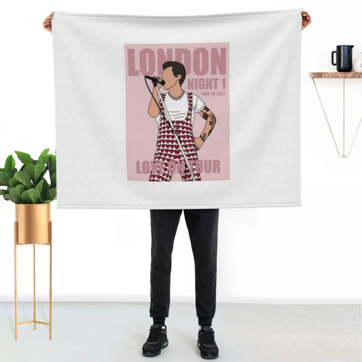Love On Tour LONDON Night 1 Throw Blanket Stylish Warm Blanket for Living Room Bedroom
Love On Tour LONDON Night 1 Throw Blanket Stylish Warm Blanket for Living Room Bedroom