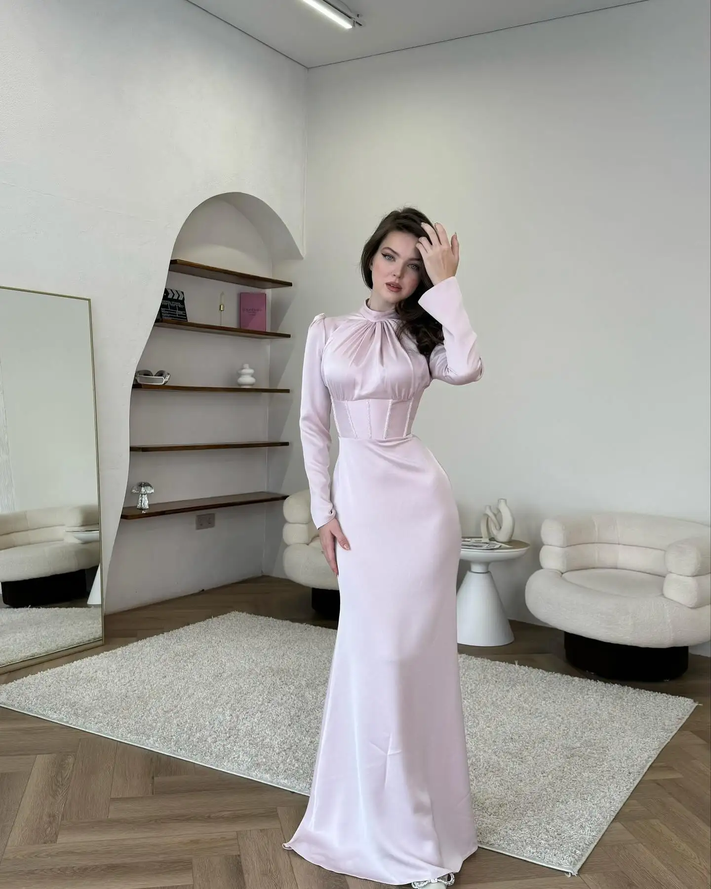 Customized Temperament Jersey Straight Evening Dresses High Neckline Long Sleeves Panel Train Special Occasion Gowns C
Customized Temperament Jersey Straight Evening Dresses High Neckline Long Sleeves Panel Train Special Occasion Gowns C