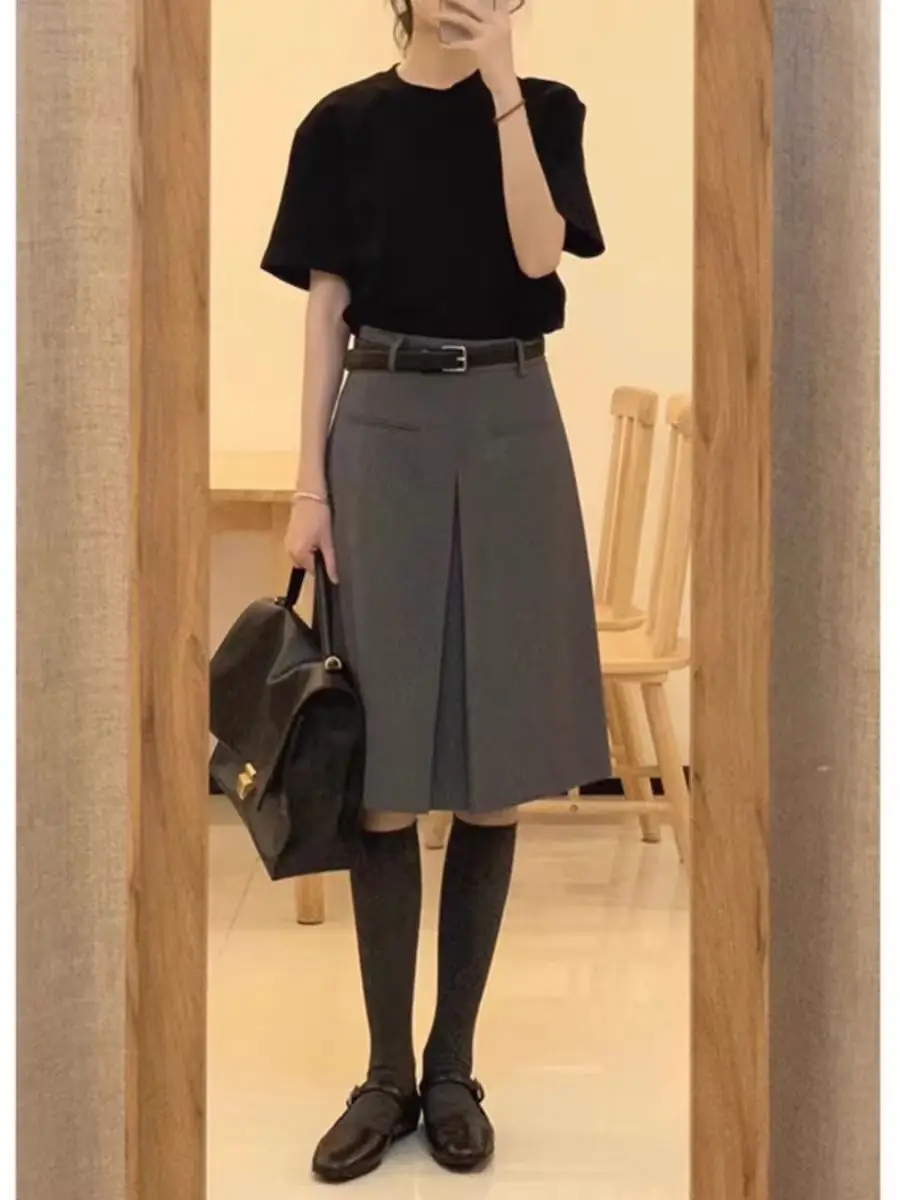 plus Size Pleated Skirt Women's High Waist Flared Midi Skirt Double Sided Wear Artistic Sle Commute Polyester Fiber
plus Size Pleated Skirt Women's High Waist Flared Midi Skirt Double Sided Wear Artistic Sle Commute Polyester Fiber