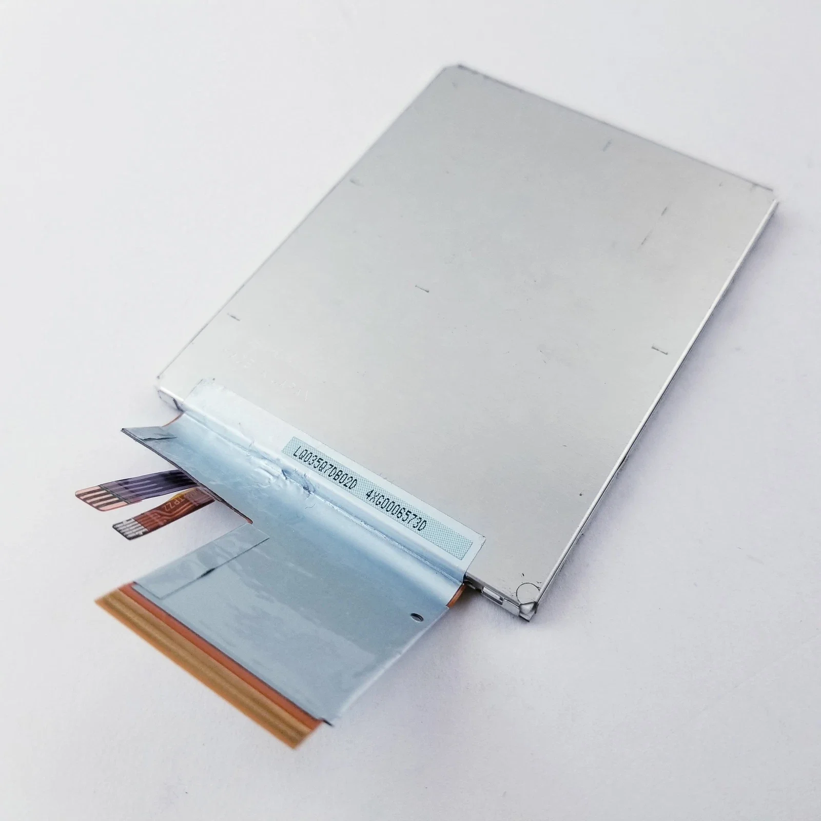 ЖК-дисплей LQ035Q7DB02D
ЖК-дисплей LQ035Q7DB02D