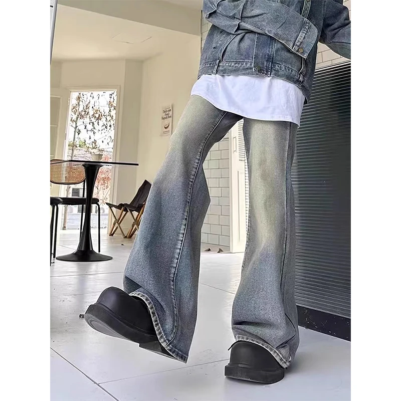 Мужские джинсы прямого кроя в американском стиле High Street, свободные, с расклешенными штанинами, для осени и зимы, повседневные, молодежные, модные
Мужские джинсы прямого кроя в американском стиле High Street, свободные, с расклешенными штанинами, для осени и зимы, повседневные, молодежные, модные