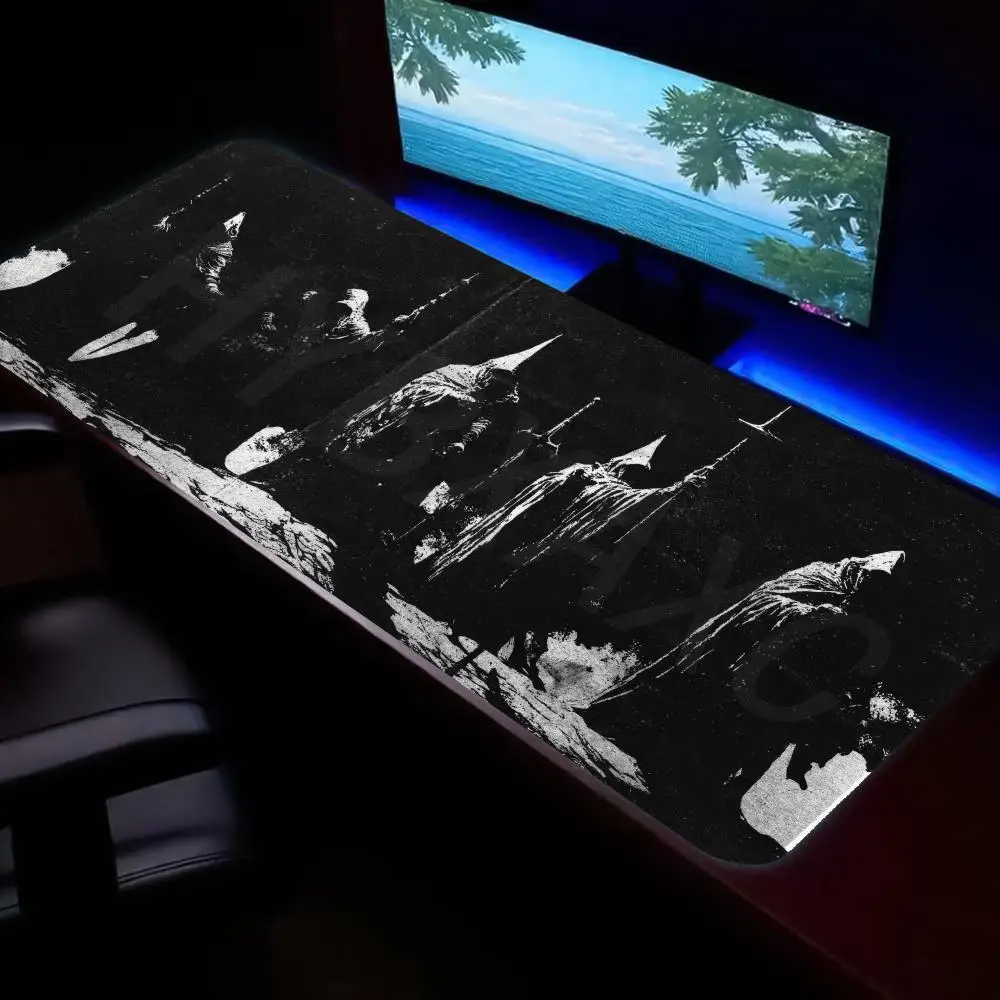 HYBXAXC Black White Gothic Castle Mouse Pad Large Gaming Desk Mat Non-slip Rubber Mousepad for Gamer
HYBXAXC Black White Gothic Castle Mouse Pad Large Gaming Desk Mat Non-slip Rubber Mousepad for Gamer