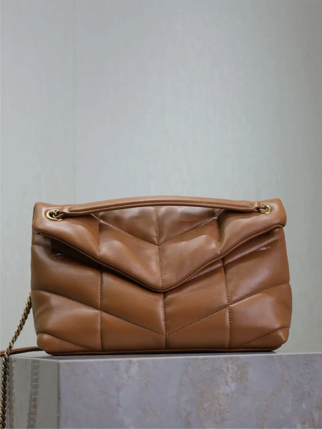 Leather Women's Bag Large Capacity Fashionable Korean Style Versatile Genuine Leather Single Shoulder Crossbody Bag
Leather Women's Bag Large Capacity Fashionable Korean Style Versatile Genuine Leather Single Shoulder Crossbody Bag