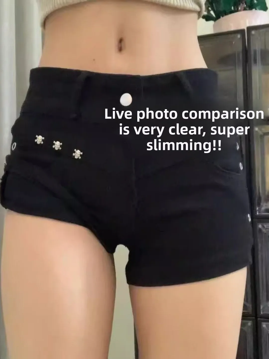 Low-Waist Black Denim Shorts Women's Summer Trendy Hot Pants American Spicy Girl Dark Y2K Body-Skimming Design Sense Jeans
Low-Waist Black Denim Shorts Women's Summer Trendy Hot Pants American Spicy Girl Dark Y2K Body-Skimming Design Sense Jeans