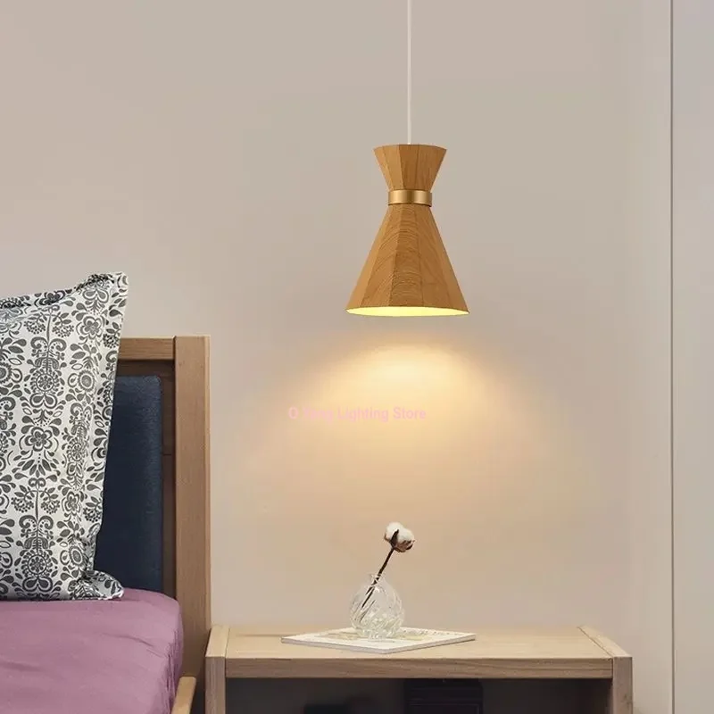 Оригинальный светильник для ресторана в японском стиле, современный и простой креативный светодиодный светильник для атмосферы бара
Оригинальный светильник для ресторана в японском стиле, современный и простой креативный светодиодный светильник для атмосферы бара