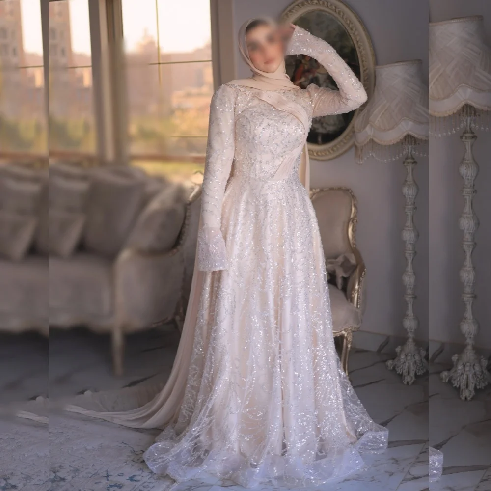 Индивидуальное блестящее свадебное платье с блестками, плиссированное роскошное платье трапециевидной формы с высоким воротником длиной до пола, торжественное платье на заказ
Индивидуальное блестящее свадебное платье с блестками, плиссированное роскошное платье трапециевидной формы с высоким воротником длиной до пола, торжественное платье на заказ