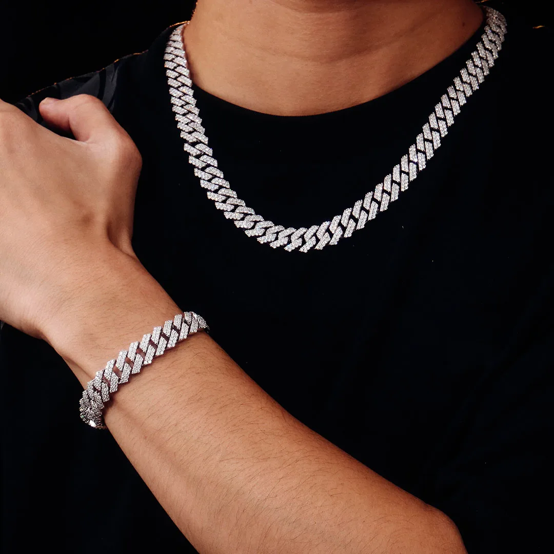 Provence 925 Sliver 10mm Cuban Link Chain Necklace lab diamond Hip Hop Jewelry Customized Chains Bracelet rapper party
Provence 925 Sliver 10mm Cuban Link Chain Necklace lab diamond Hip Hop Jewelry Customized Chains Bracelet rapper party