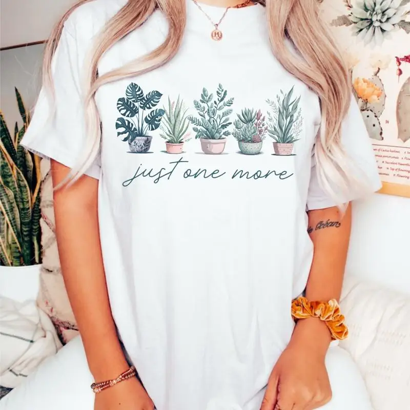 Футболка Just One More PlanT для влюбленных, забавная, милая, для лучшей мамы, пастельные комнатные растения в горшках
Футболка Just One More PlanT для влюбленных, забавная, милая, для лучшей мамы, пастельные комнатные растения в горшках