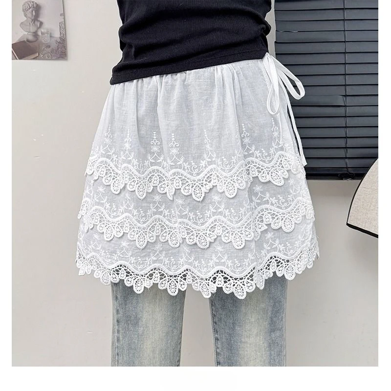 Lace Apron Lace Embroidered Butt Curtain Women's New Autumn Winter External High Waist Versatile Layered Half Skirt
Lace Apron Lace Embroidered Butt Curtain Women's New Autumn Winter External High Waist Versatile Layered Half Skirt