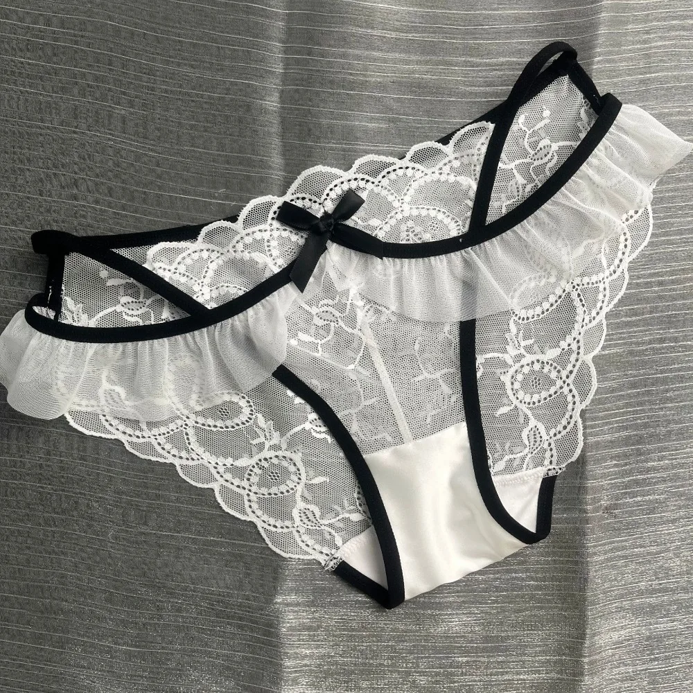 Mesh Ruffle Floral Bowknot Panties Lace Hollow Out Female Lingerie Low Waist Patchwork Lace Flower Transparent Briefs Women
Mesh Ruffle Floral Bowknot Panties Lace Hollow Out Female Lingerie Low Waist Patchwork Lace Flower Transparent Briefs Women