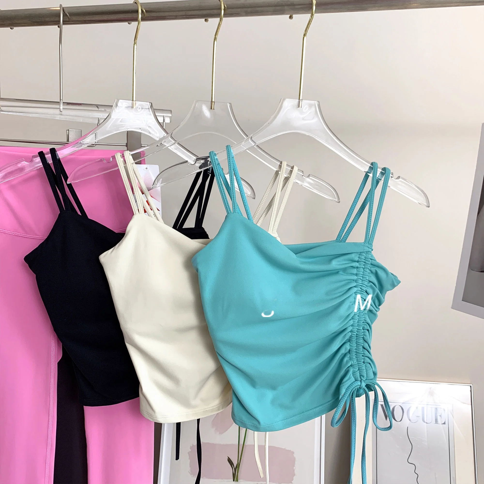 Sicilian Sle Spicy Girl Dstring ort укороченный топ женский облегающий базовый слой для йоги верхняя одежда irt нейлоновая смесь спандекса
Sicilian Sle Spicy Girl Dstring ort укороченный топ женский облегающий базовый слой для йоги верхняя одежда irt нейлоновая смесь спандекса