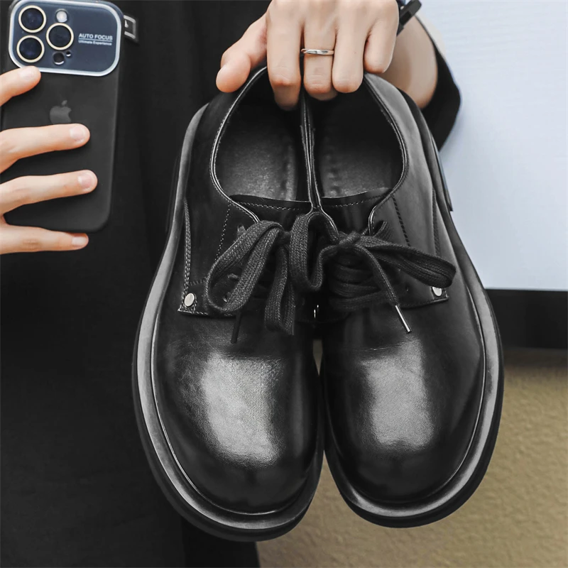 Men Retro Derby Shoes New Men Low-top Workwear Shoes with English Style Platform Thick-soled Casual Leather Shoes Sizes 38-44
Men Retro Derby Shoes New Men Low-top Workwear Shoes with English Style Platform Thick-soled Casual Leather Shoes Sizes 38-44