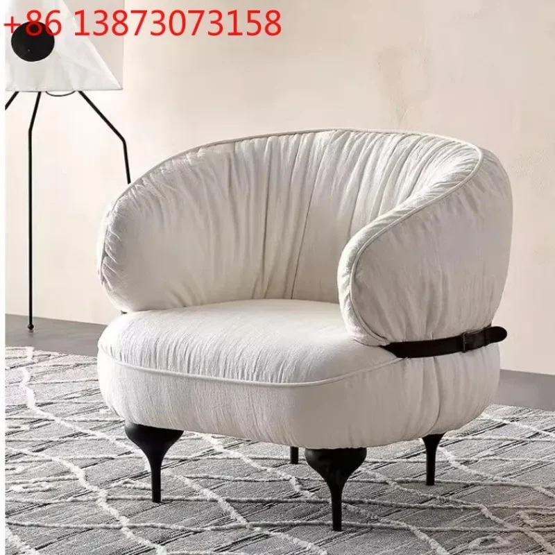 Italian minimalist designer small apartment simple modern cotton and linen fabric recliner
Italian minimalist designer small apartment simple modern cotton and linen fabric recliner