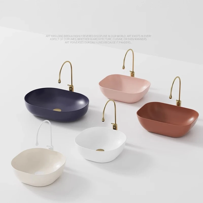 Красочная минималистичная раковина на столешнице, бытовая ванная комната, керамический умывальник, балкон, небольшая художественная раковина 
Красочная минималистичная раковина на столешнице, бытовая ванная комната, керамический умывальник, балкон, небольшая художественная раковина