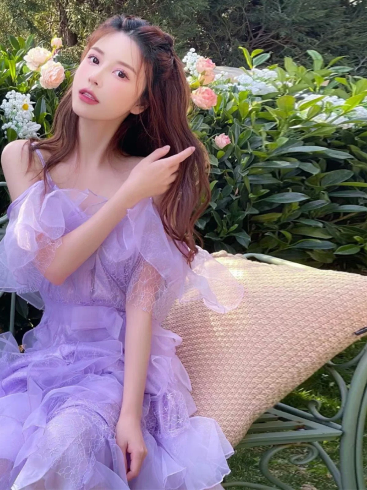 2026 New Pure Desire Lace Mesh Dress Fairy Tale Vacation Sweet Purple Princess Style High Waist V-Neck Short Sleeve Zipper Back
2026 New Pure Desire Lace Mesh Dress Fairy Tale Vacation Sweet Purple Princess Style High Waist V-Neck Short Sleeve Zipper Back