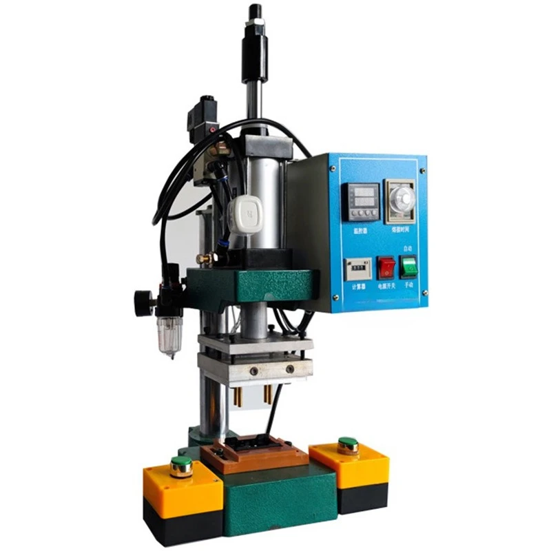 Plastic hardware hot melt machine, small pneumatic pressure welding mobile phone case glue, point hot press welding machine
Plastic hardware hot melt machine, small pneumatic pressure welding mobile phone case glue, point hot press welding machine