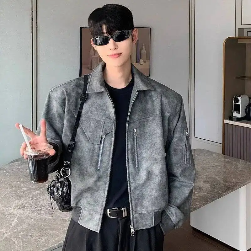 Vintage Rugged PU Leather Jacket Men Short Retro Biker Style Casual Slim Fit Outerwear Unique Design For Spring Autumn
Vintage Rugged PU Leather Jacket Men Short Retro Biker Style Casual Slim Fit Outerwear Unique Design For Spring Autumn