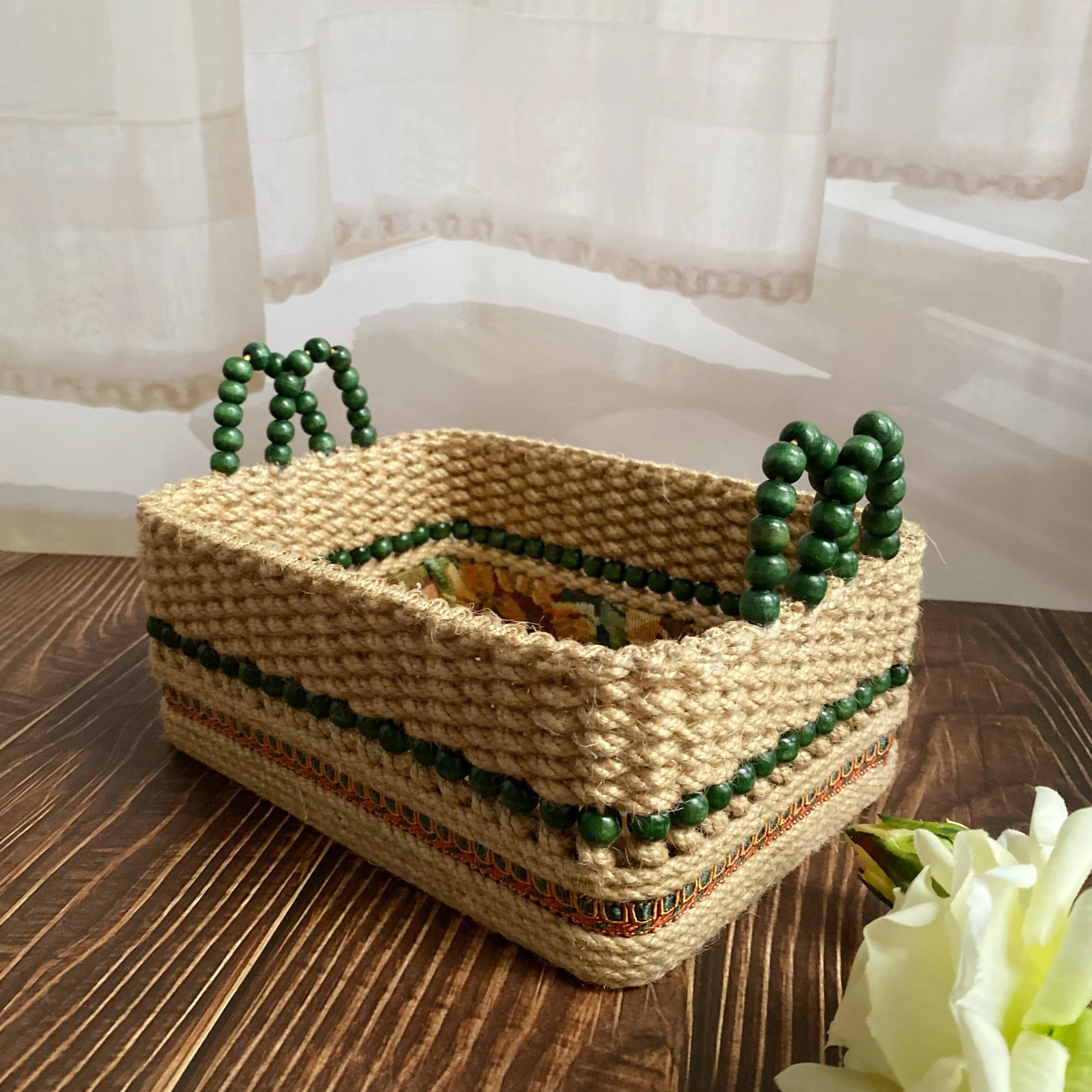 Hemp rope woven oil painting style desktop storage basket snack basket retro fabric storage box original feature binaural basket
Hemp rope woven oil painting style desktop storage basket snack basket retro fabric storage box original feature binaural basket