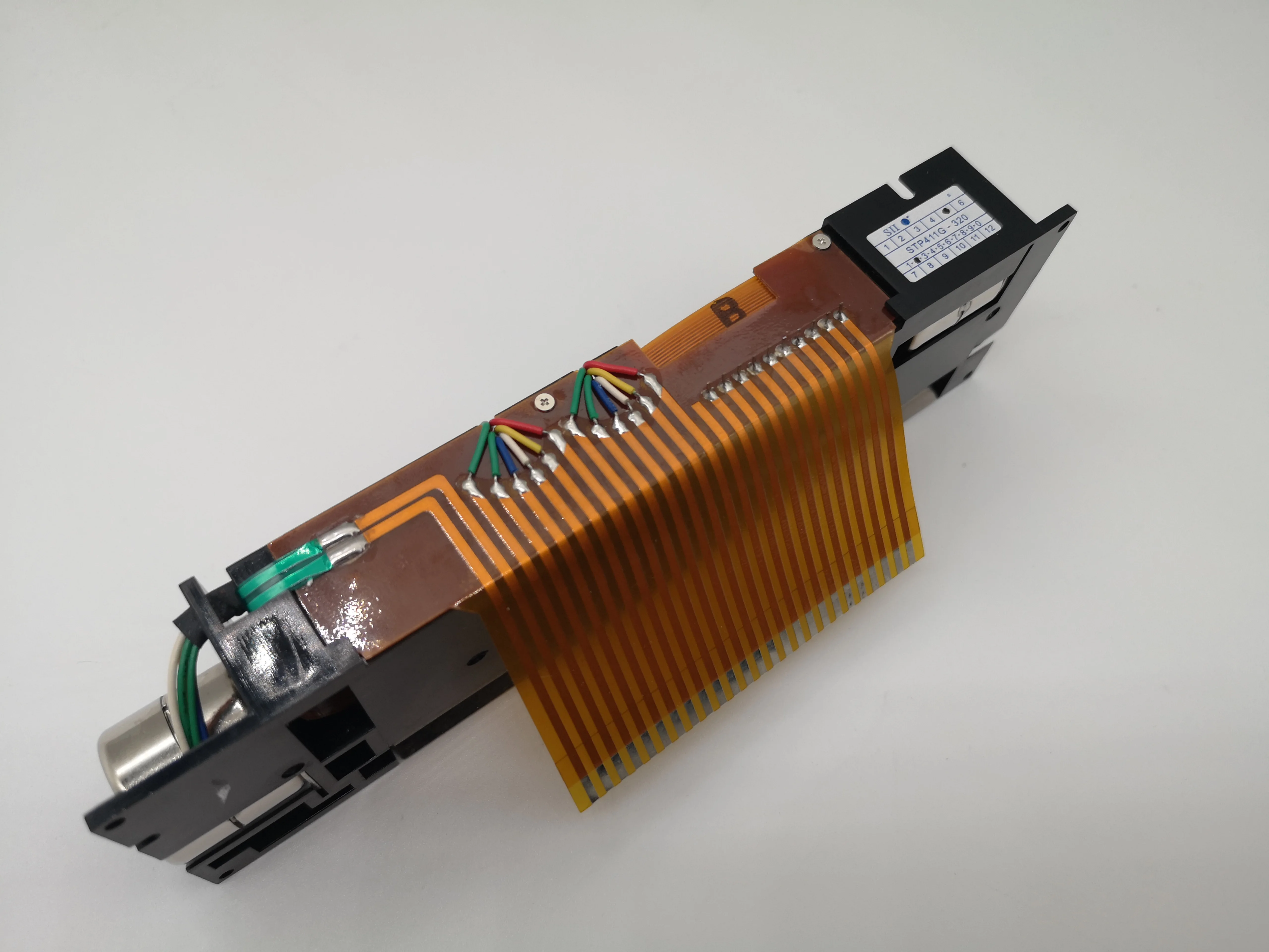 Новинка, 2 шт./лот STP411G-320, STP411, STP411G 320 печатающая головка STP411G-320-E для термопринтера DPU-414-40B-E DPU414-30B-E DPU414-50B-E
Новинка, 2 шт./лот STP411G-320, STP411, STP411G 320 печатающая головка STP411G-320-E для термопринтера DPU-414-40B-E DPU414-30B-E DPU414-50B-E