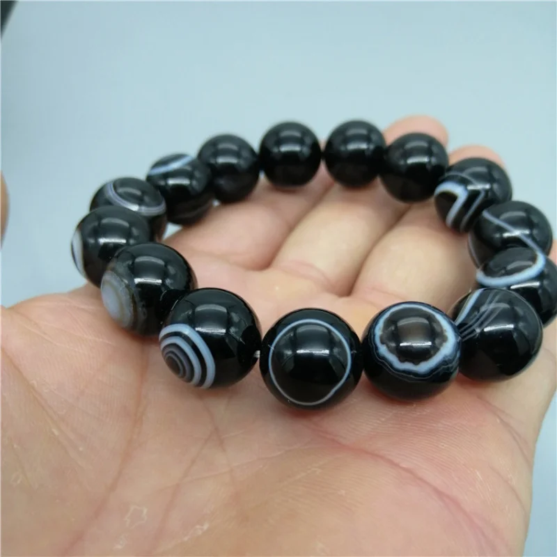 Tianyan Single-Line Medicine , Thousand-Eyed Buddha Bead Striped Agate Bracelet 14mm Men and Women
Tianyan Single-Line Medicine , Thousand-Eyed Buddha Bead Striped Agate Bracelet 14mm Men and Women