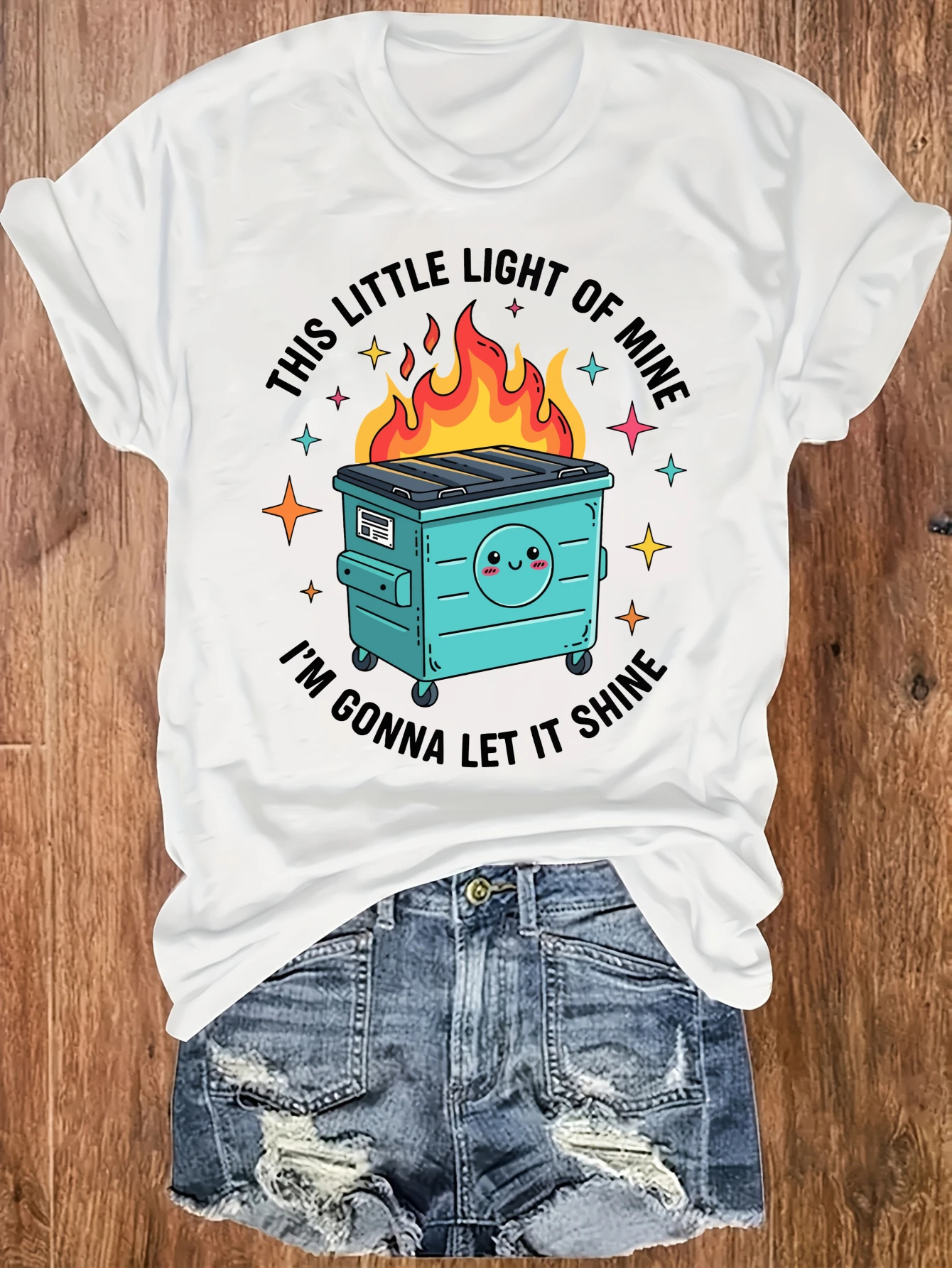 Женская майка больших размеров "This Little Light Of Mine I'm Gonna Let It Shine" – идеально подходит для занятий спортом и повседневной носки, летняя, в стиле кэжуал.
Женская майка больших размеров "This Little Light Of Mine I'm Gonna Let It Shine" – идеально подходит для занятий спортом и повседневной носки, летняя, в стиле кэжуал.