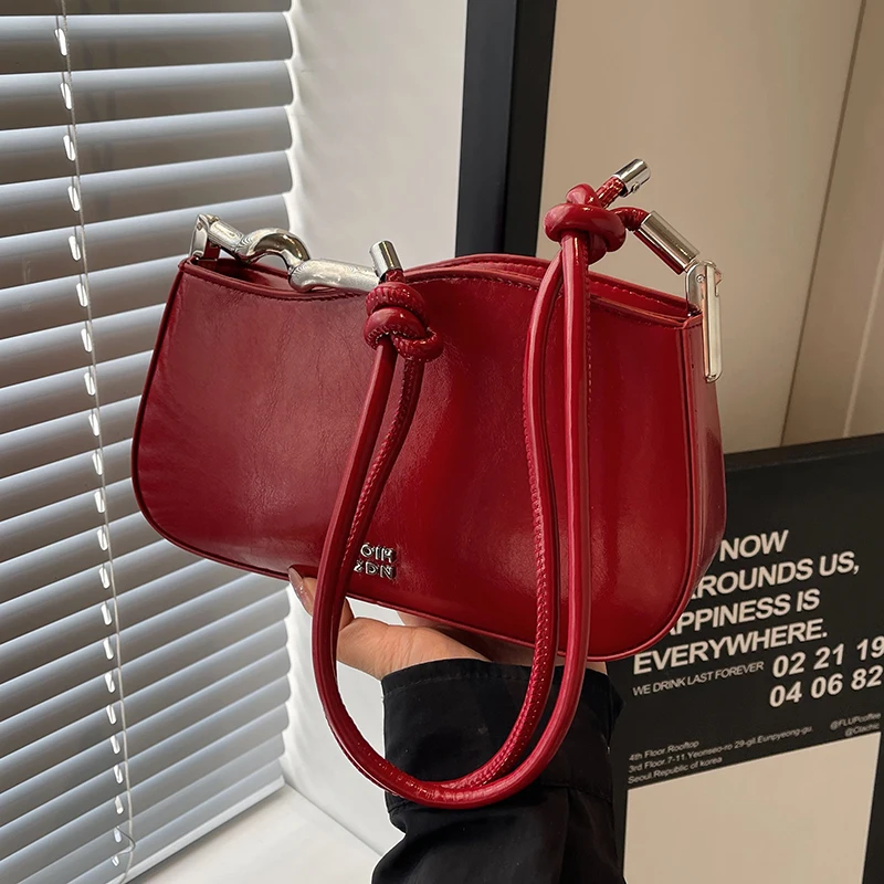 New Spring Autumn Medium Single Shoulder Bag For Women Solid Color PU Zipper Crossbody Bag Fashion Versatile Handheld Bag
New Spring Autumn Medium Single Shoulder Bag For Women Solid Color PU Zipper Crossbody Bag Fashion Versatile Handheld Bag