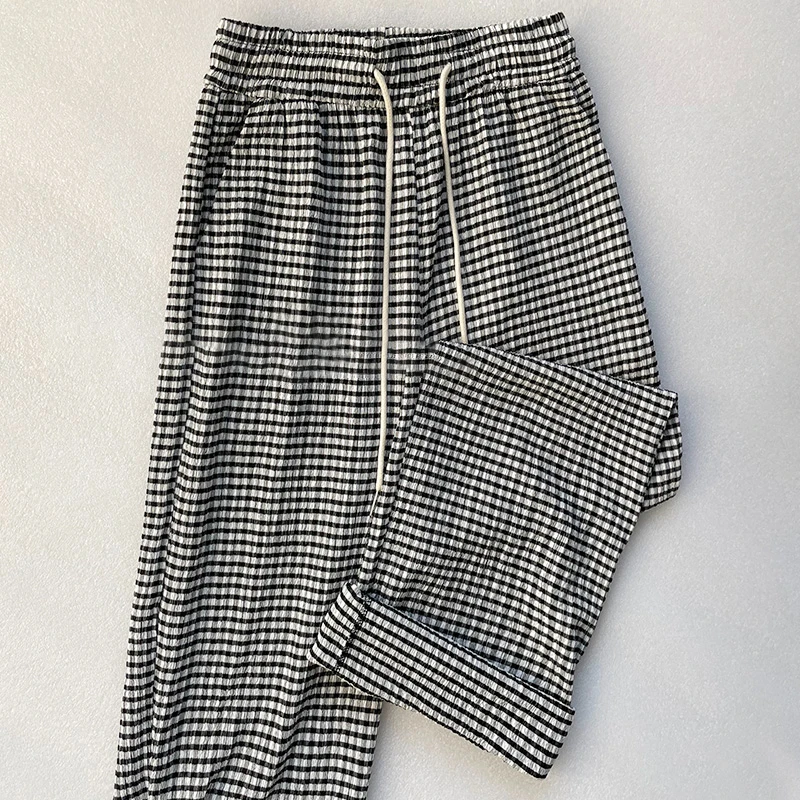 Textured Folded Black And White Grid Pants Women's Summer Loose Casual Straight High Waist Draped Narrow Version Ice Silk Wid...
Textured Folded Black And White Grid Pants Women's Summer Loose Casual Straight High Waist Draped Narrow Version Ice Silk Wid...