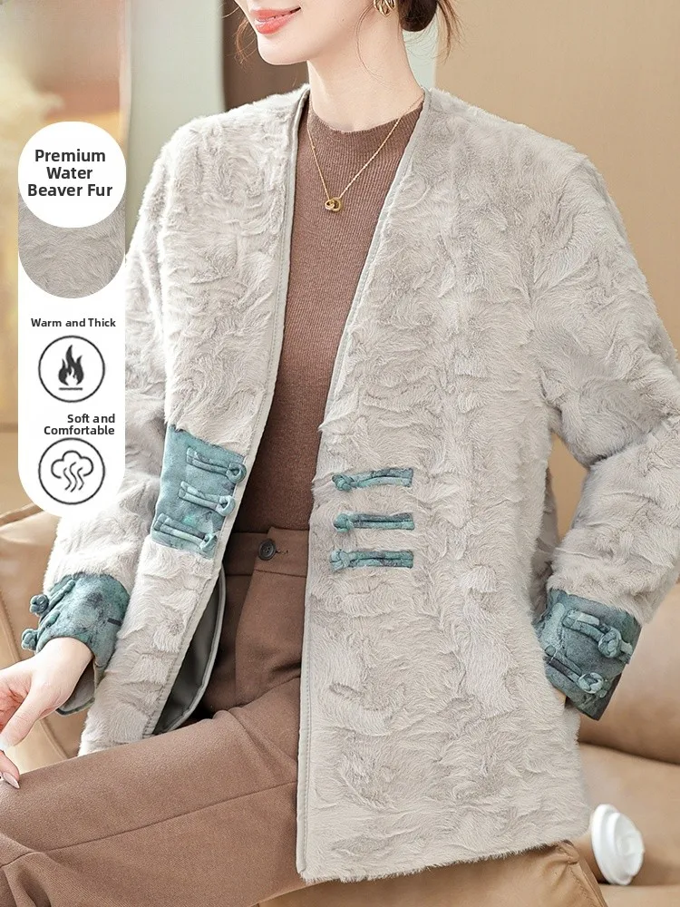 Новая китайская осенняя верхняя одежда для мам среднего и старшего возраста: модный свободный топ из искусственного меха под норку
Новая китайская осенняя верхняя одежда для мам среднего и старшего возраста: модный свободный топ из искусственного меха под норку