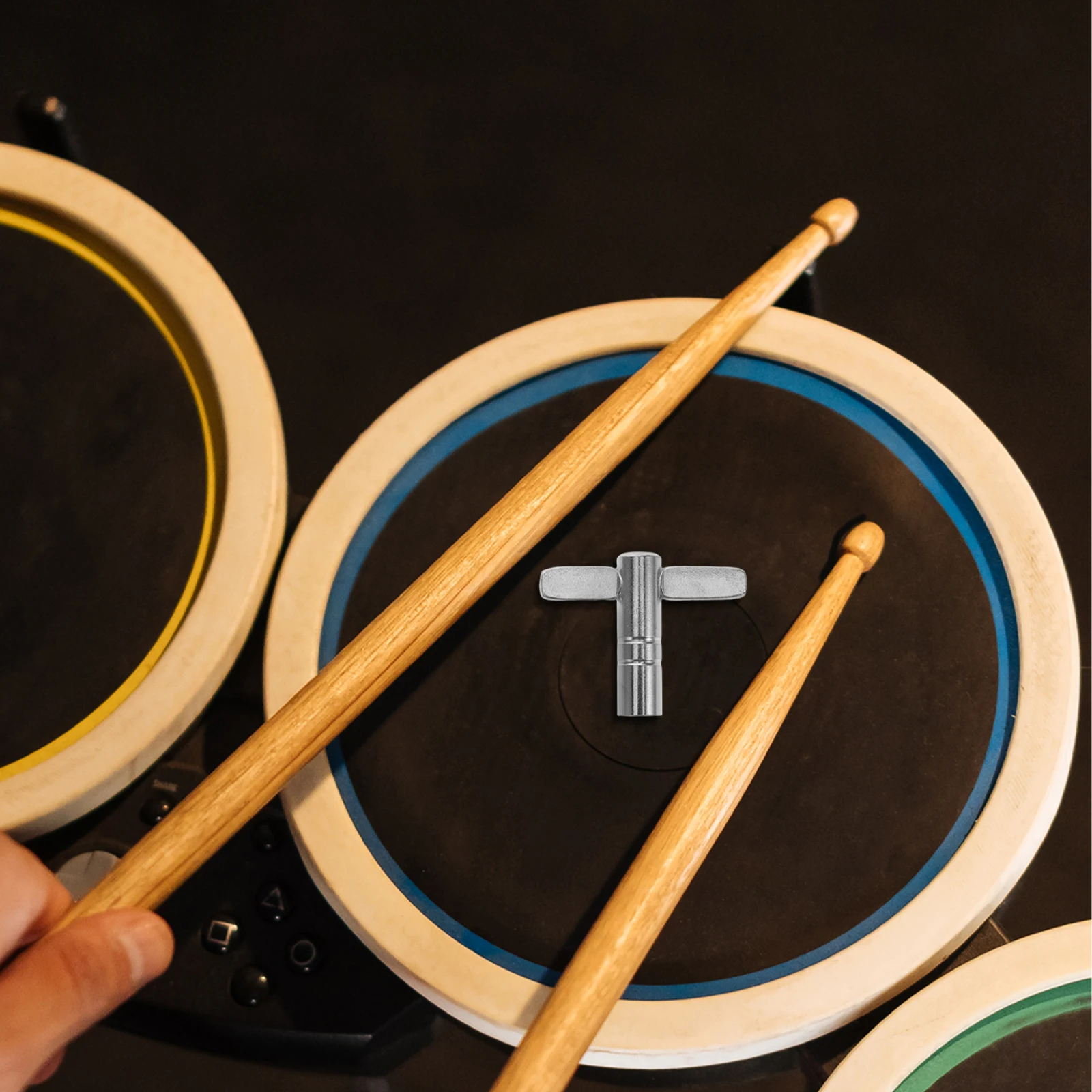 4 Pcs Drum Keys Tuning Equipment Ring Chain Keyring Drill Bit Parts Tuner Hardware Tension
4 Pcs Drum Keys Tuning Equipment Ring Chain Keyring Drill Bit Parts Tuner Hardware Tension