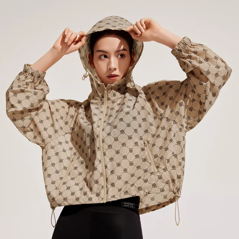 BOSIDENG Summer Women Sun Protection Clothing Coat Waterproof and Anti-UV Hooded Jacket Outdoor Cool Breathable
BOSIDENG Summer Women Sun Protection Clothing Coat Waterproof and Anti-UV Hooded Jacket Outdoor Cool Breathable
