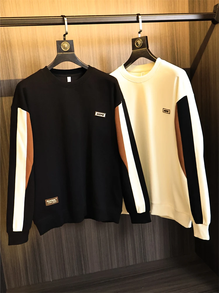 Color Block Contrast Style! Reputation Line! Autumn Men's Hong Kong Fashion Versatile Comfortable round Neck Long Sleeve Hoodie
Color Block Contrast Style! Reputation Line! Autumn Men's Hong Kong Fashion Versatile Comfortable round Neck Long Sleeve Hoodie