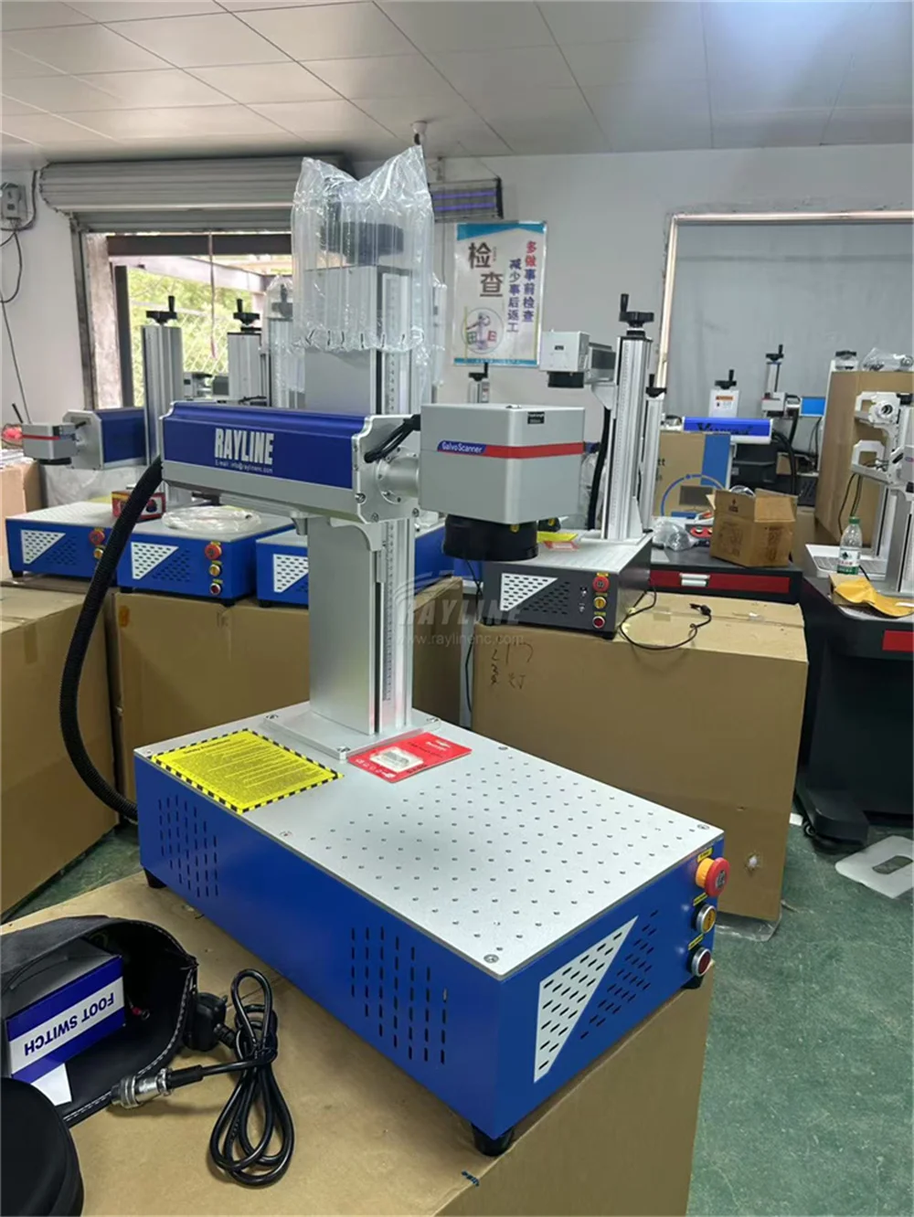 Desktop Raycus Max 50w Fiber Laser Marking Engraving Machine Printing Label 20w 30w High Speed Carving For Metal Wood Leather
Desktop Raycus Max 50w Fiber Laser Marking Engraving Machine Printing Label 20w 30w High Speed Carving For Metal Wood Leather